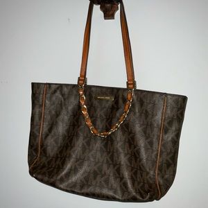EUC Michael Kors tote